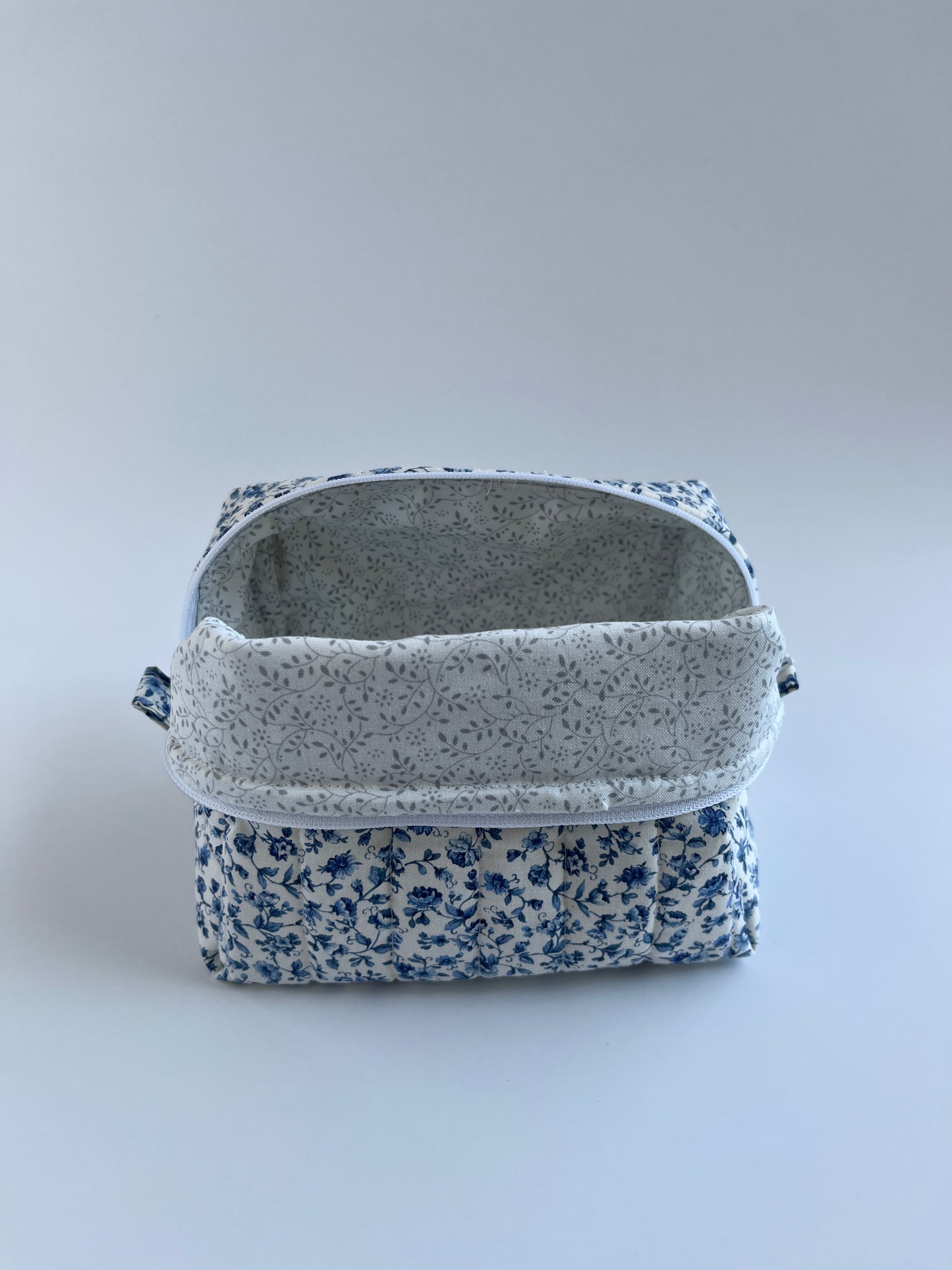 Makeup Bag Blue Floral